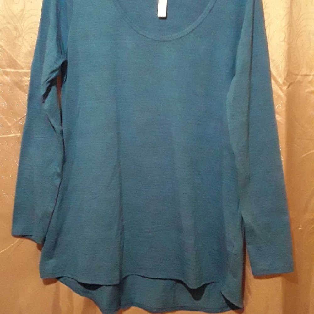 Lula Roe long sleeve  shirt